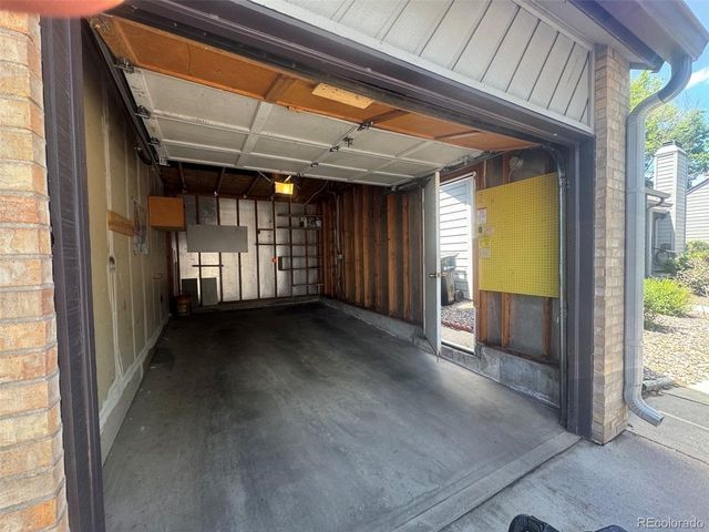 6349 Oak Ct, Arvada, CO 80004