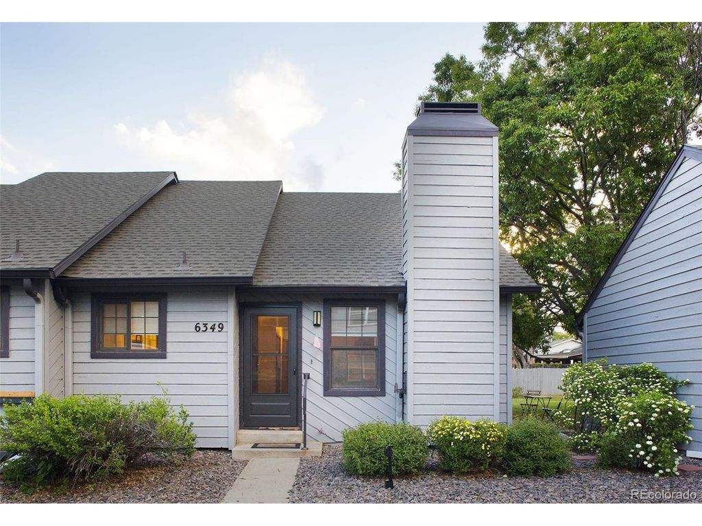 6349 Oak Ct, Arvada, CO 80004