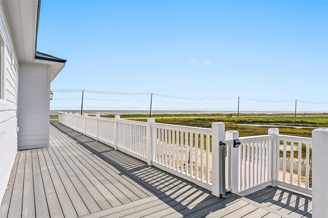 12011 Blue Water Highway, Freeport, TX 77541