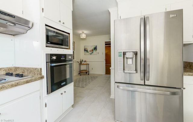 5205 Bennington Drive, Greensboro, NC 27410