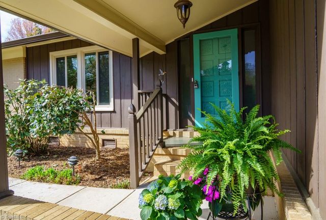 5205 Bennington Drive, Greensboro, NC 27410