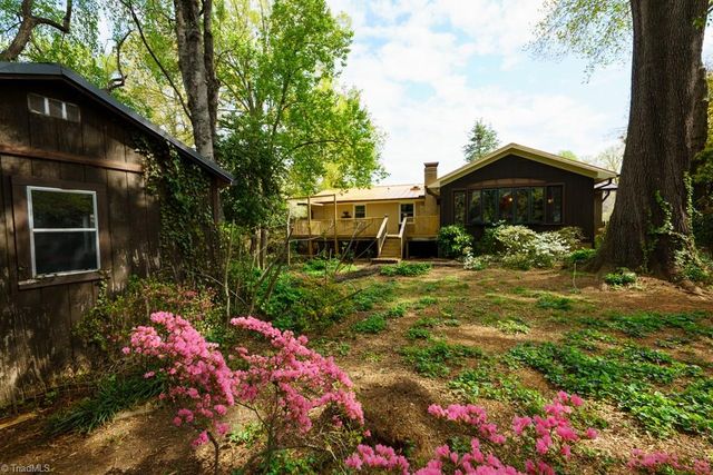 5205 Bennington Drive, Greensboro, NC 27410