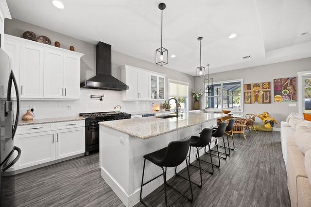 5458 Silver Oak Drive, Fort Pierce, FL 34982