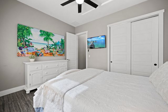 5458 Silver Oak Drive, Fort Pierce, FL 34982