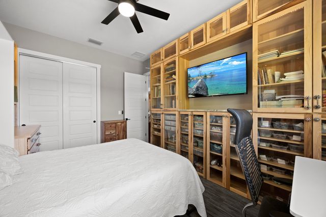 5458 Silver Oak Drive, Fort Pierce, FL 34982