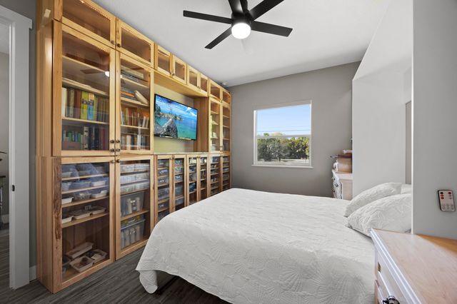 5458 Silver Oak Drive, Fort Pierce, FL 34982