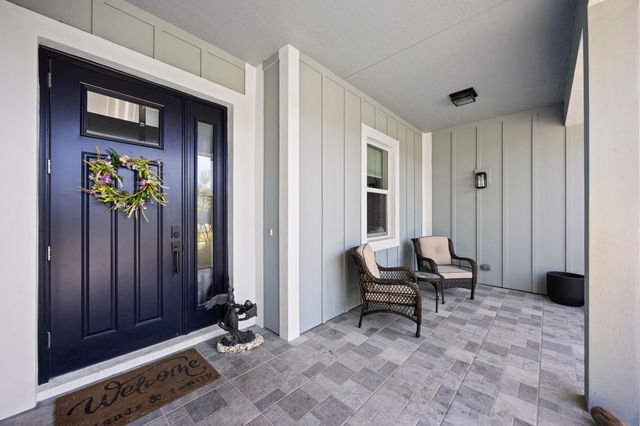 5458 Silver Oak Drive, Fort Pierce, FL 34982