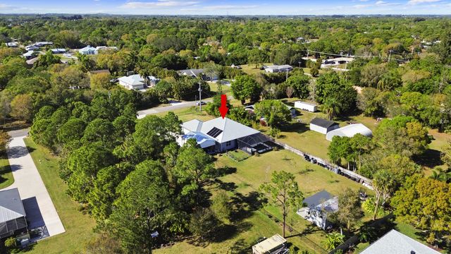 5458 Silver Oak Drive, Fort Pierce, FL 34982