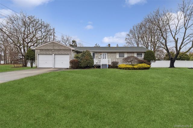 72 Jarvin Road, Port Jefferson Station, NY 11776