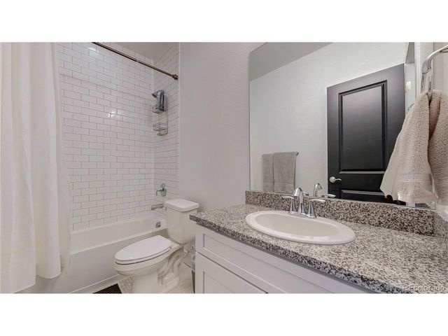 6499 Kenzie Cir, Castle Pines, CO 80108