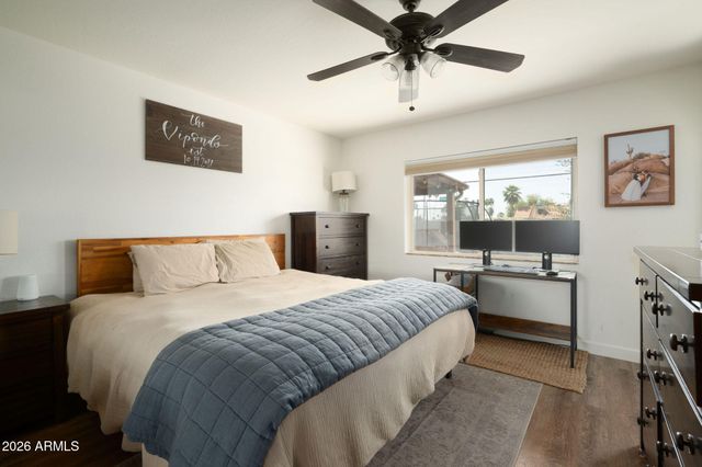 5161 E BECK Lane, Scottsdale, AZ 85254