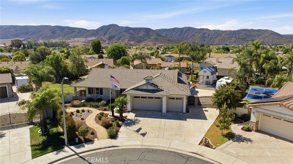 23901 Susana Way, Murrieta, CA 92562 — exterior