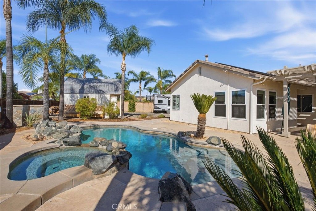 23901 Susana Way, Murrieta, CA 92562 — photo 4