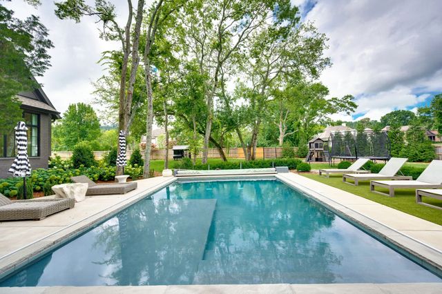 4809 Granny White Pike, Nashville, TN 37220