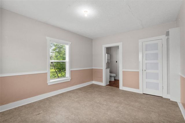 7506 2nd Street, Hitchcock, TX 77563