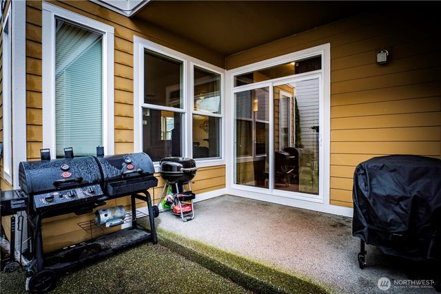 4646 ROCHELLE Street SE, Lacey, WA 98503