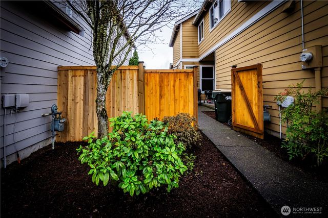 4646 ROCHELLE Street SE, Lacey, WA 98503