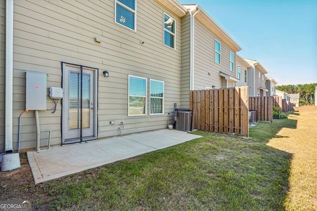 11692 Mendenhall Court, Hampton, GA 30228