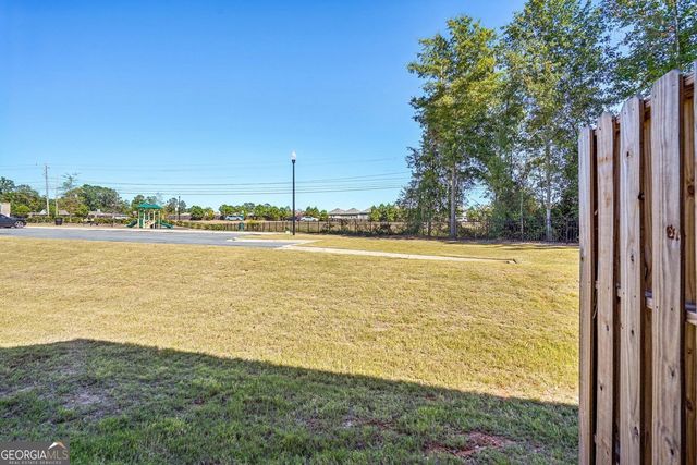 11692 Mendenhall Court, Hampton, GA 30228