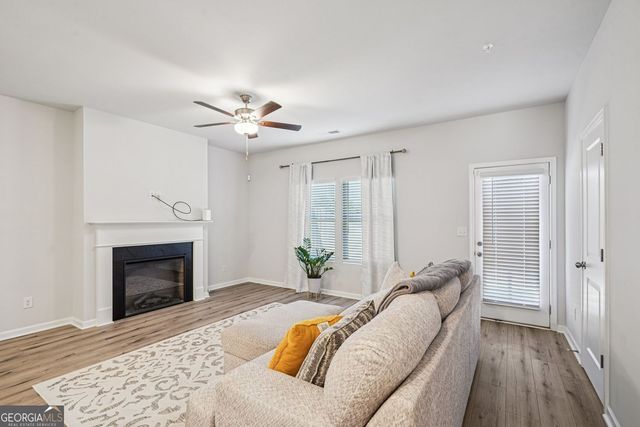 11692 Mendenhall Court, Hampton, GA 30228