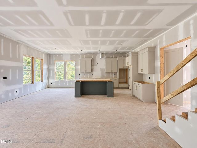 152 Black Bear Court, Chapel Hill, NC 27516