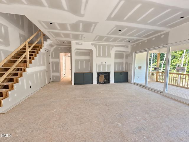 152 Black Bear Court, Chapel Hill, NC 27516