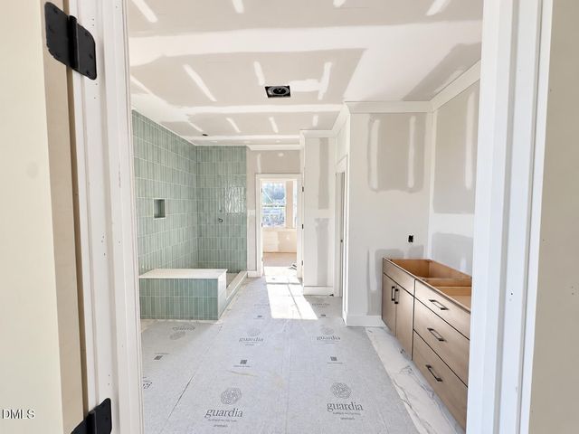 152 Black Bear Court, Chapel Hill, NC 27516