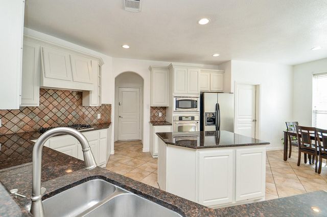 10915 Menaggio Court, Richmond, TX 77406