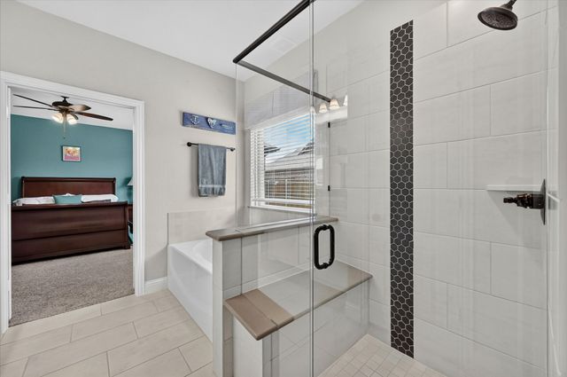 1943 Silverleaf Drive, Glenn Heights, TX 75154
