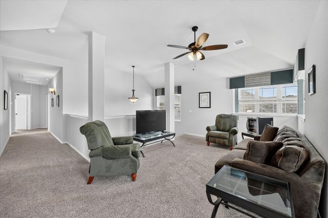 1943 Silverleaf Drive, Glenn Heights, TX 75154