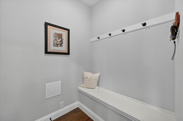 1943 Silverleaf Drive, Glenn Heights, TX 75154