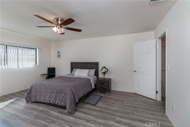 13982 Olive Grove Lane, Sylmar, CA 91342
