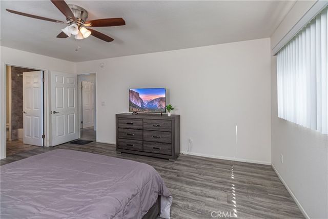 13982 Olive Grove Lane, Sylmar, CA 91342