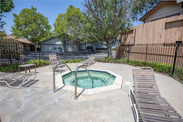 13982 Olive Grove Lane, Sylmar, CA 91342