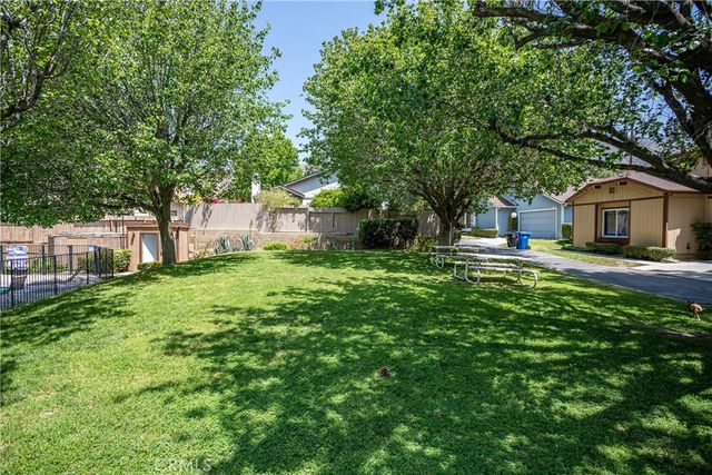 13982 Olive Grove Lane, Sylmar, CA 91342