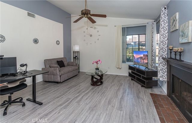 13982 Olive Grove Lane, Sylmar, CA 91342