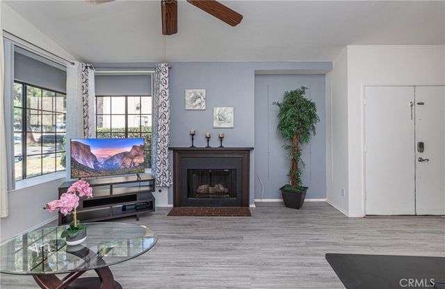13982 Olive Grove Lane, Sylmar, CA 91342