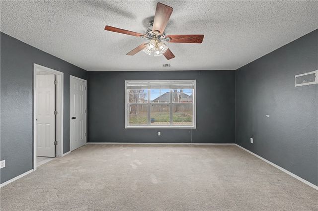 1103 N Flamingo Road, Rogers, AR 72756