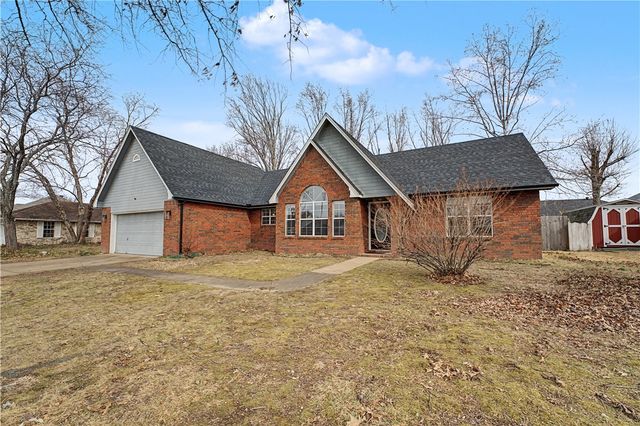 1103 N Flamingo Road, Rogers, AR 72756