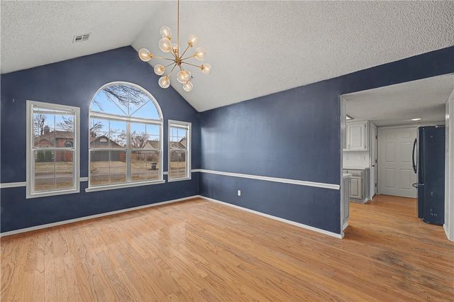 1103 N Flamingo Road, Rogers, AR 72756