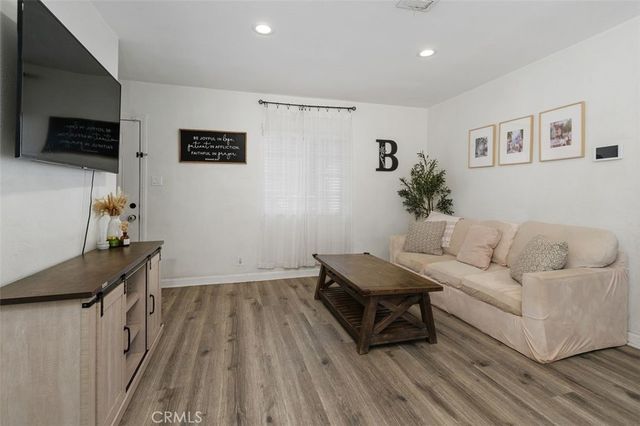 6050 Colonial, Riverside, CA 92506
