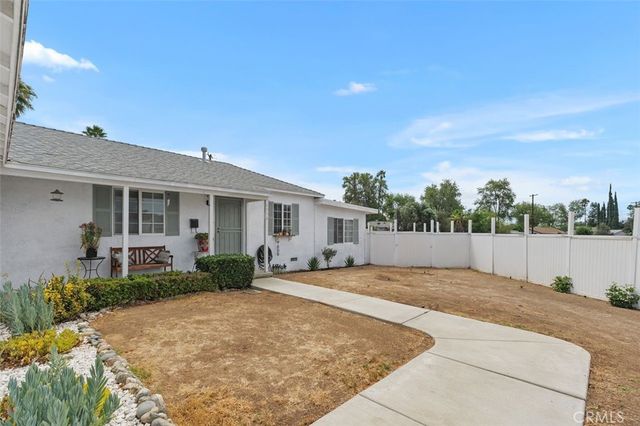 6050 Colonial, Riverside, CA 92506