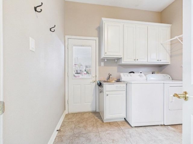 706 Park Place Drive, Athens, TX 75751