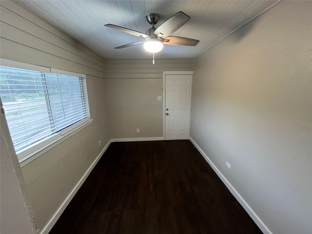 4942 Garland Avenue, Dallas, TX 75223