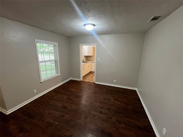 4942 Garland Avenue, Dallas, TX 75223