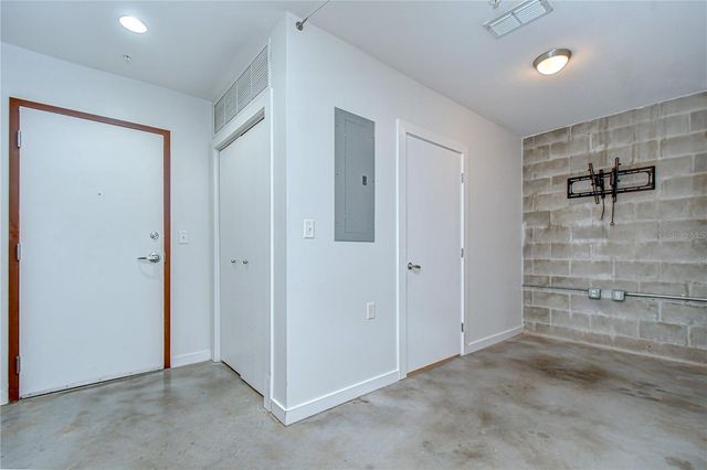 2001 E 2ND AVENUE 12, Tampa, FL 33605