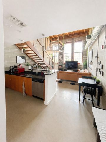 2001 E 2ND AVENUE 12, Tampa, FL 33605