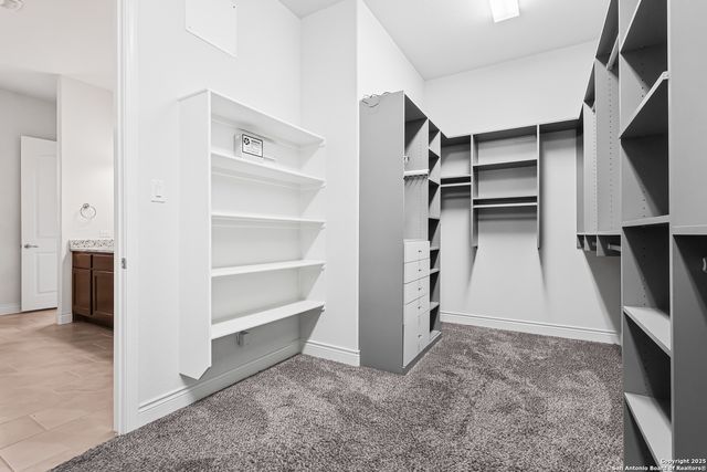 427 Evans Oak, San Antonio, TX 78260