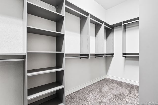 427 Evans Oak, San Antonio, TX 78260