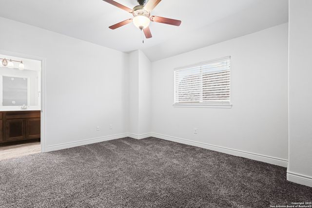 427 Evans Oak, San Antonio, TX 78260